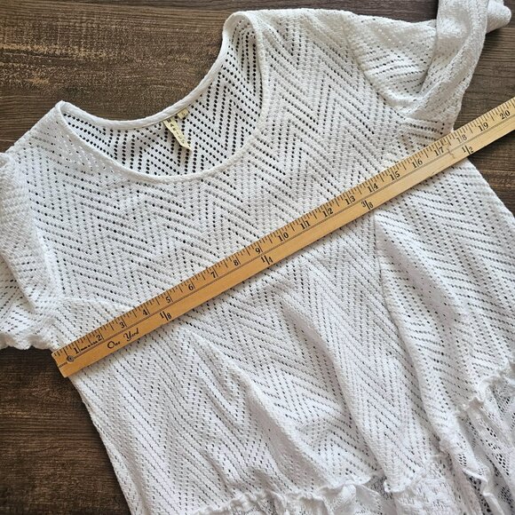 Marilu Asymmetric Hem Knit Lace Long Sleeve Boho Top, S, White - Picture 3 of 9